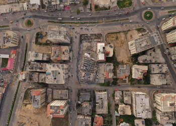 בתקשורת הערבית מדווחים על כוונת משרד התקשורת לנתק את עזה גם מאינטרנט