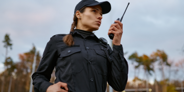 הפשרה שמתגבשת בחסות החשכ"ל: מכרז על ציוד הקצה של המשטרה במאות מיליוני שקלים