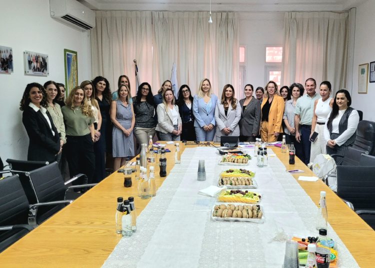 צילום משותף של המשתתפים בכנס. קרדיט דנה לוי