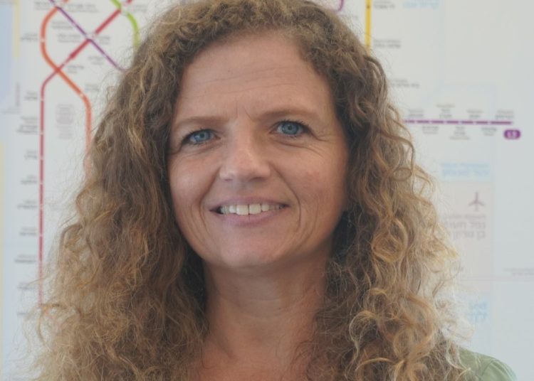 נעה אורן משנה למנכ"ל נת"ע צילום מתוך אתר החברה