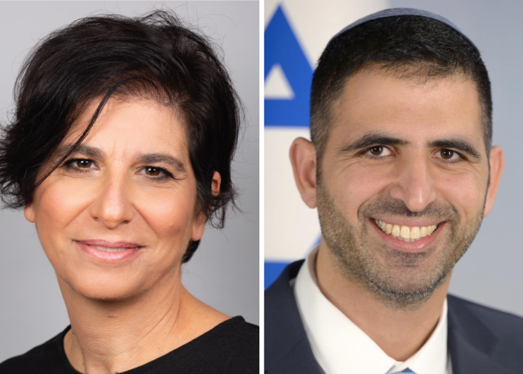 שלמה קרעי שר התקשורת צילום דוברות המשרד משמאל מיכל כהן הממונה על התחרות צילום אביגיל פפרנו בר