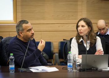 יו"ר ועדת הכלכלה דוד ביטן: התאגיד מקבל מספיק כסף כדי שיממן את עידן פלוס