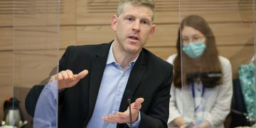 החשכ"ל יסייע לזוכים במכרז הסלולר דרך מכרז האנטנות של מינהל הדיור הממשלתי