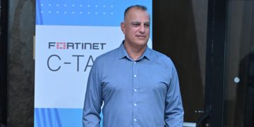 עופר ישראלי מנהל פעילות פורטינט בישראל הודיע על סיום תפקידו