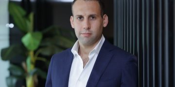 בעלי השליטה בבזק מכרו 5.7% ממניות החברה תמורת 965 מיליון שקל