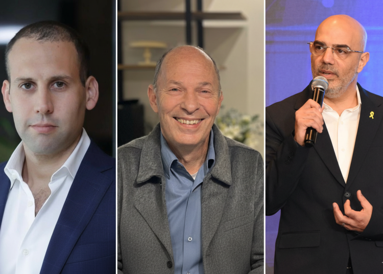מימין ניר דוד מנכ"ל בזק, צילום דוברות בזק באמצע אורי יוגב מנכ"ל אלומה הבעלים של אקסלרה צילום זמן אוויר ומשמאל תומר ראב"ד יו"ר דירקטוריון בזק צילום אוראל כהן