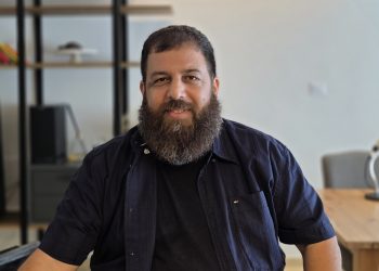 "אנחנו רוצים בינה מלאכותית שלא רק מדברת – אלא פותרת בעיות בזמן אמת"