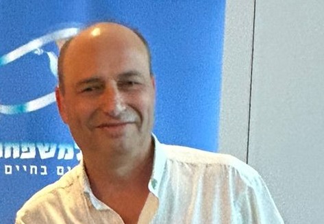 אייל קמיל סמנכ"ל תפעול ולוגיסטיקה של בזק, צילום יחצ