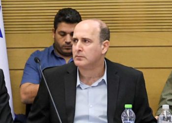 משרד התקשורת דוחה את ההכרעה על מחירי השוק הסיטונאי