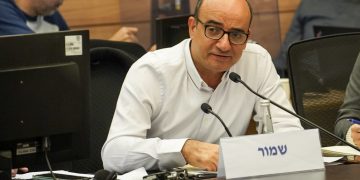 מאחורי הקלעים של כיבוי הרשתות הישנות