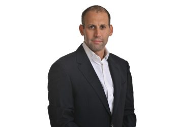 בזק מהדקת את הקשר עם איתיסלאט