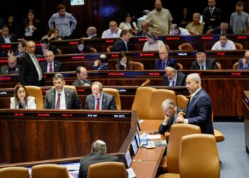 חוק התקשורת עבר בכנסת – ותוך זמן קצר הגיע לבג"ץ