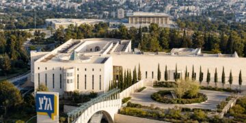 גל"צ נשארת באוויר: בג"ץ פסל את החלטת הסגירה של הממשלה