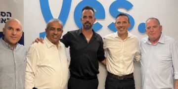 yes האריכה את ההסכם הקיבוצי: תוספת שכר של עד 3% ופרישה של עד 30 עובדים