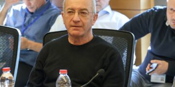 מנכ"ל חברת החשמל: "לא ויתרנו על היוזמה הסלולרית – אנחנו לא מרפים"